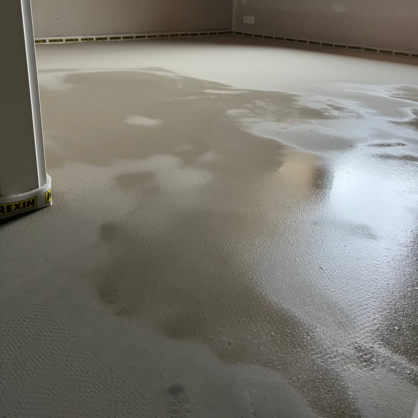 Selbstklebende Randdämmstreifen RS50 für Ausgleichsmasse - 20m