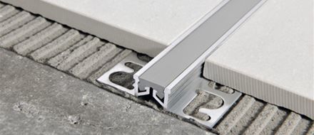 Blanke Schwerlast-DEHNFUGENPROFIL - Aluminium mit Silikon-Dehnfugenmaterial