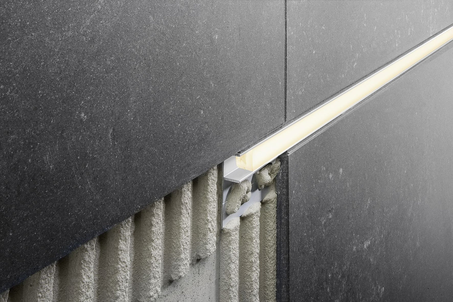 Schlüter LIPROTEC- LED neutralweiss Fliesen Profile mit Befestigungsschenkel- Beleuchtung Dusche und Nische