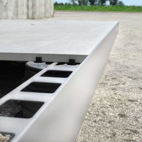 Winkelprofil Edelstahl Höhe 20mm gebürstet für Terrassenplatten - Länge 3m