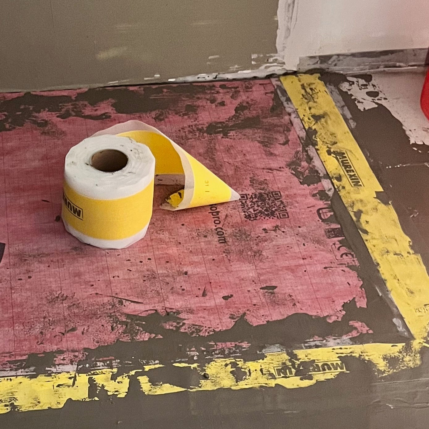 Abdichtungs-und Entkopplungsbahn AE 100 Murexin - spannungsabbauend und rissüberbrückend