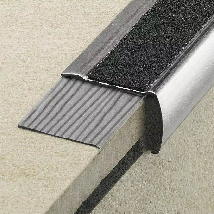 Schlüter-TREP-GK/-GLK Profile - Treppenprofil aus gebürstetem Edelstahl