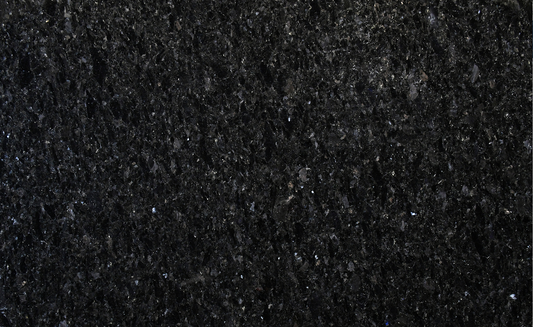 Naturstein Nero Luanda – elegante Tiefe mit feiner Struktur