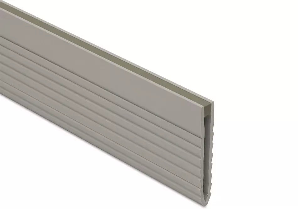Schlüter-DILEX-MOP Profile - Ein Dehnfugenprofil mit stabilen gezahnten Seitenwänden aus Hart PVC-Regenerat