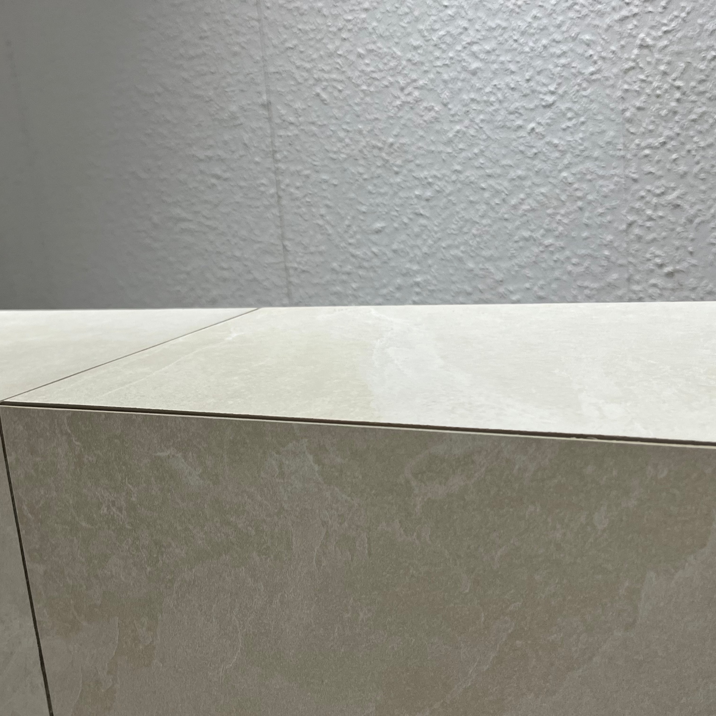 Akemi Colour Bond Maxy Power 250ml – Verfugen und Verkleben von Gehrungsschnitten