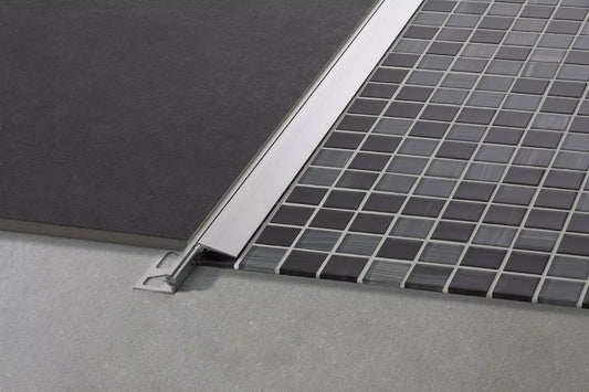 Angle end profile, shiny stainless steel 3m 