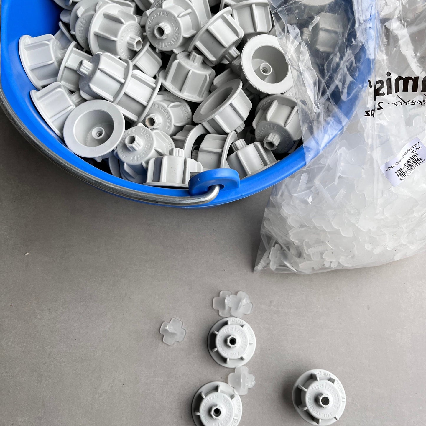 Laying aid set 250 pieces threaded strap + 150 pieces pull hoods (for tiles up to 12mm)